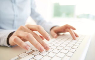 暑期促銷熱 商家偏愛“組合牌”，互聯網信息服務成新焦點